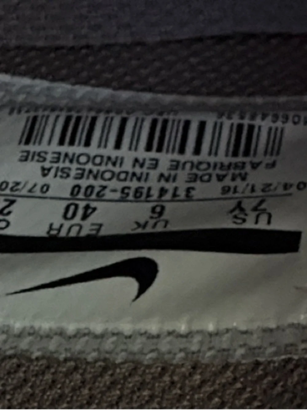 Nike kids high
